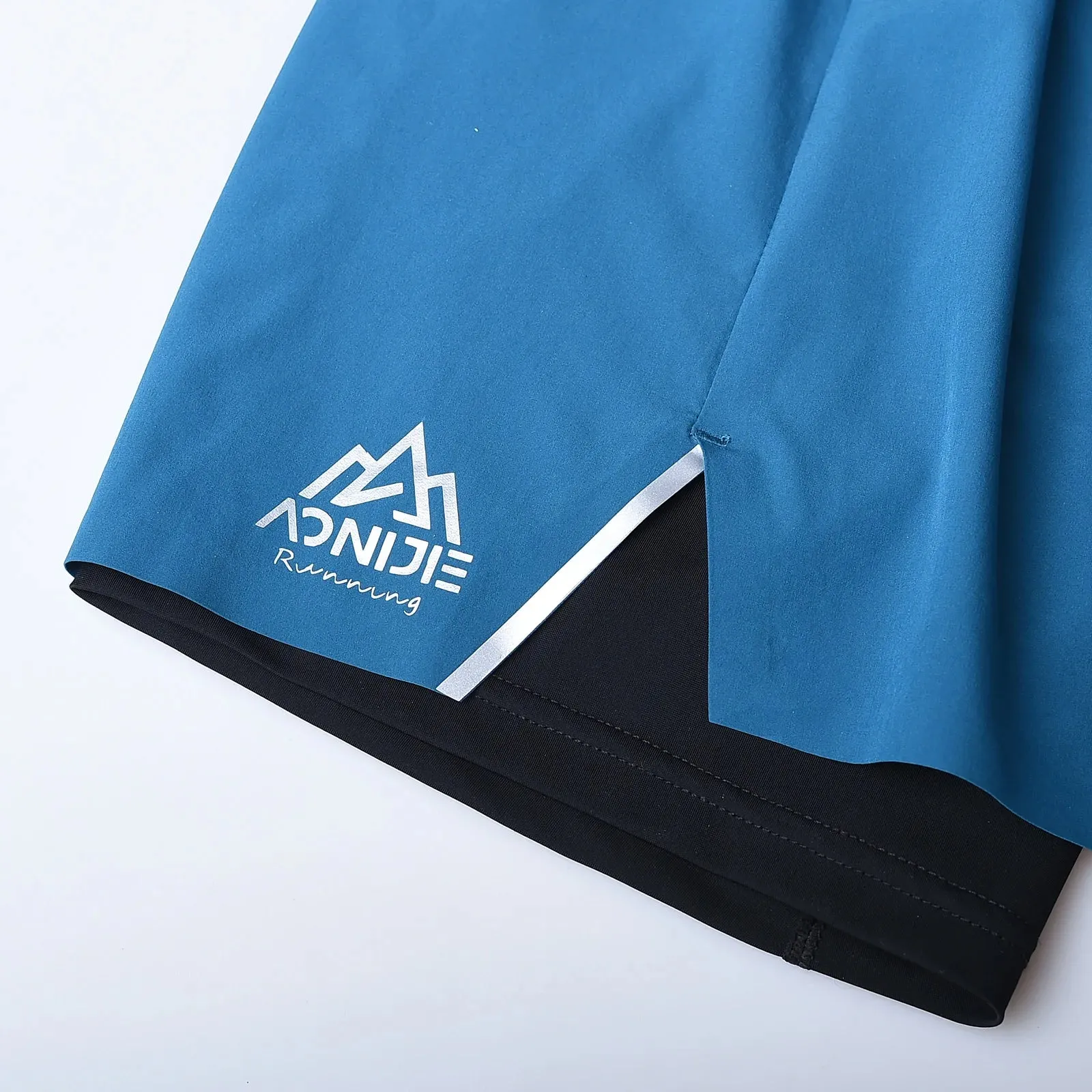 AONIJIE F5102 Men’s Quick-Dry Three-Point Shorts | Boxer with Inner Lining for Running & Fitness