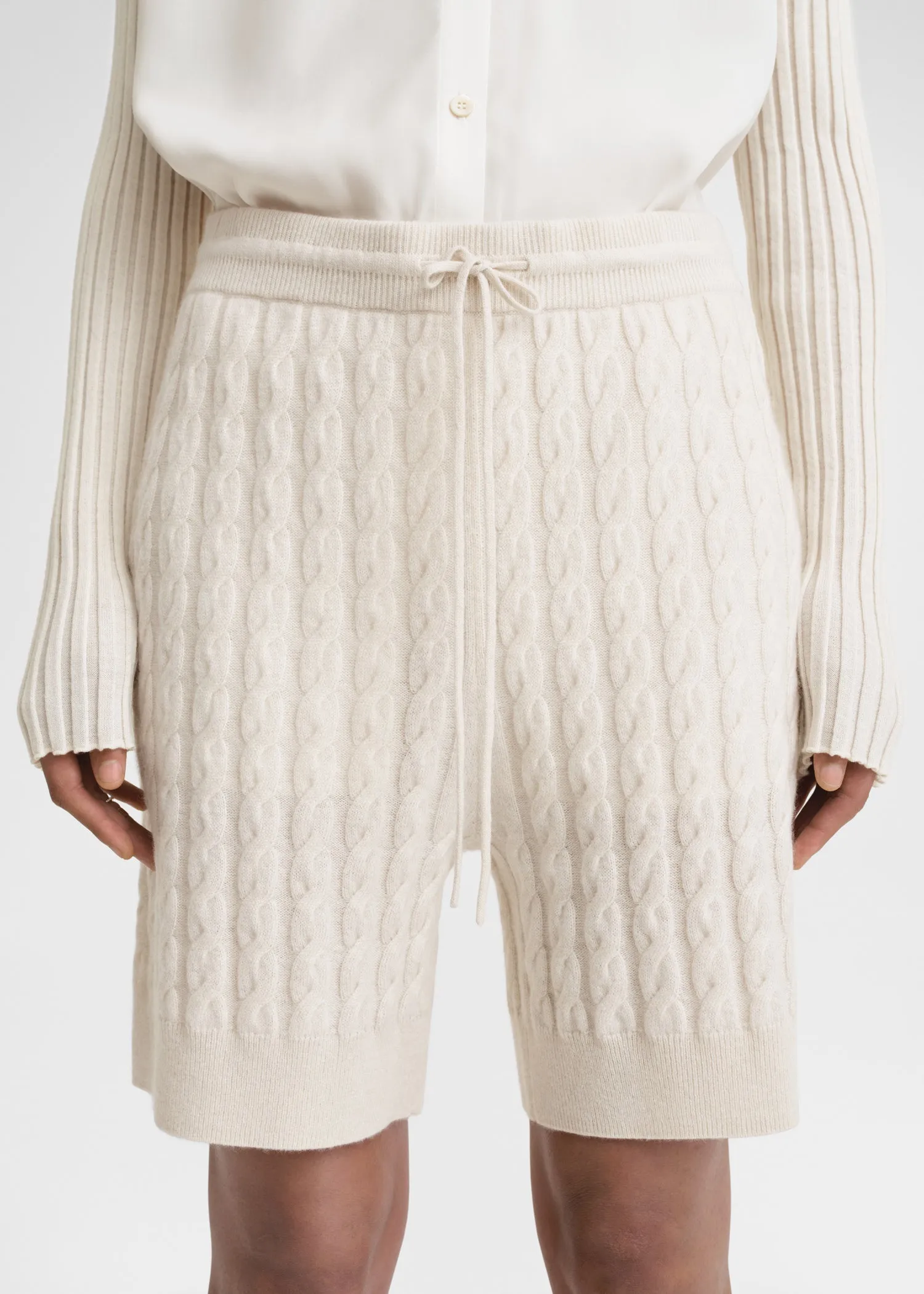 Cable knit shorts snow