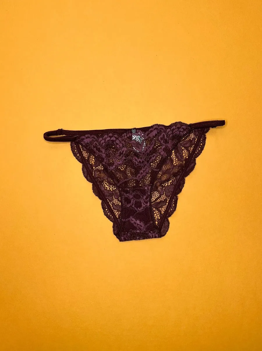 Clo: Fortuna Lace String Bikini - Wine
