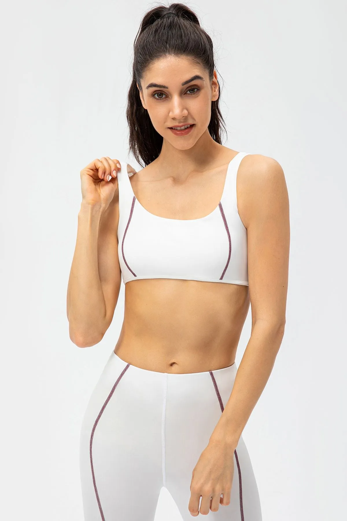 Contrast Trim Back Cutout Sports Bras Light Support
