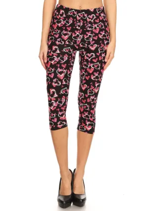 Women's Regular Outlined Hearts Printed Cropped Capri Leggings