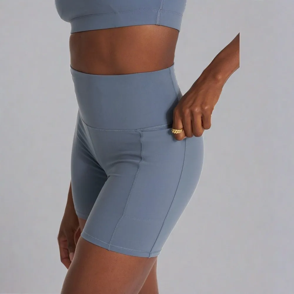 Womens Studio Pocket Short - Light Azure